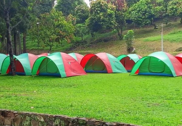 Wisata Alam Hambalang & Villa Hambalang